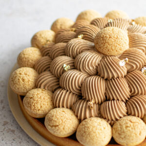 Photo d'une tarte façon saint-honoré